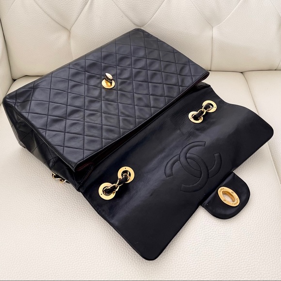⭕️SOLD⭕️Chanel maxi flap bag - Picture 6 of 9